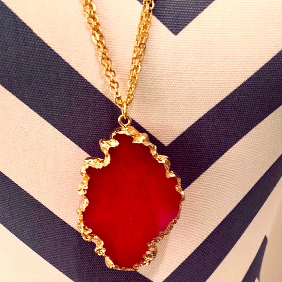 Free People | Gold Tone Statement Necklace With Pink Stone, New - Picture 8 of 8